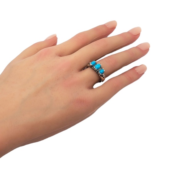 Carolyn Pollack Sterling Silver and 3 Stone Turquoise Ring Size 7.25 #17113 - Picture 6 of 7